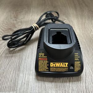 Dewalt DW9226 7.2V-18V 1 Hour Nicd Battery Charger OEM Genuine Black Tested